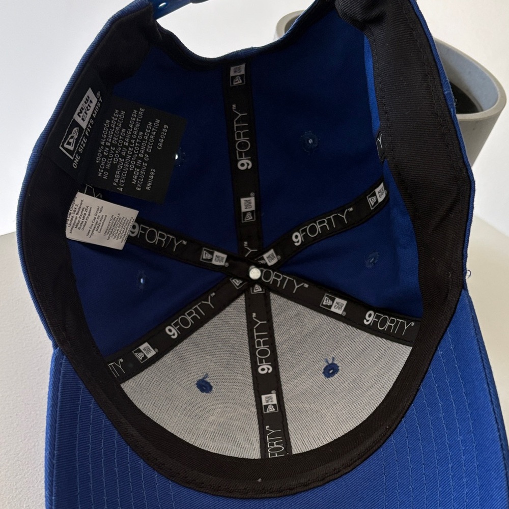 New Era Chelsea Football Club Soccer Hat (adjustable). Like New! - Picture 4 of 5